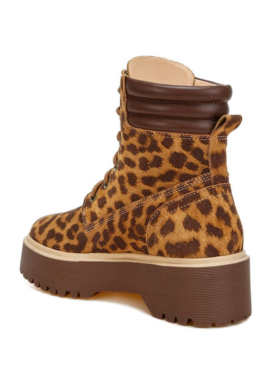 BIG MAMA leopard Boots - StreetChic